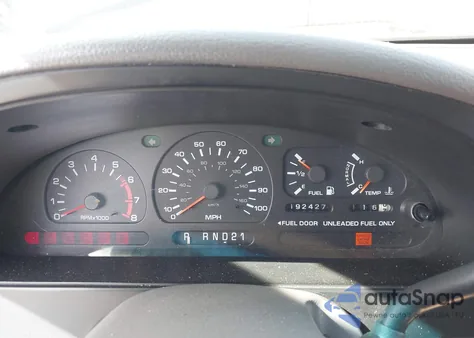 1998 Nissan Quest Gxe/Xe z USA, uszkodzony, nr VIN 4N2ZN1113WD813269